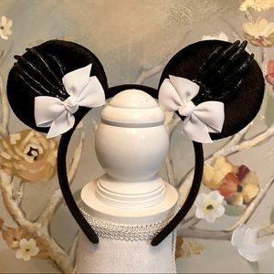 Disney Minnie Halloween Headband
